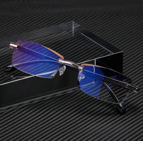 ウルトラビジョン眼鏡【1本購入で2本プレゼント】