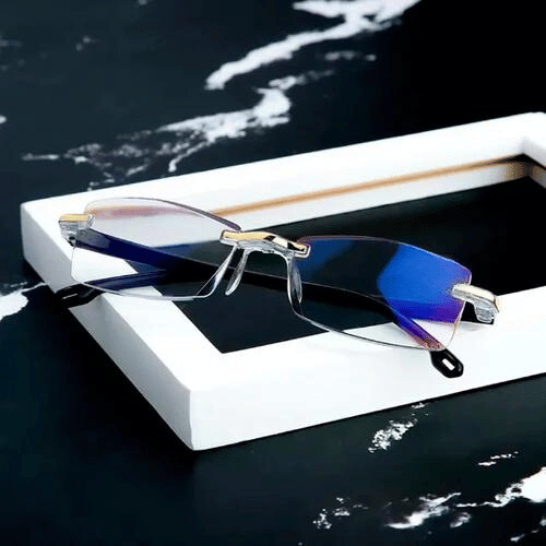 ウルトラビジョン眼鏡【1本購入で2本プレゼント】