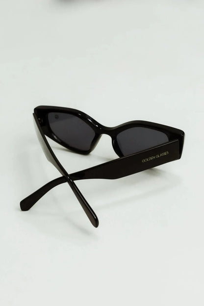 Women's Iconic Black Sunglasses